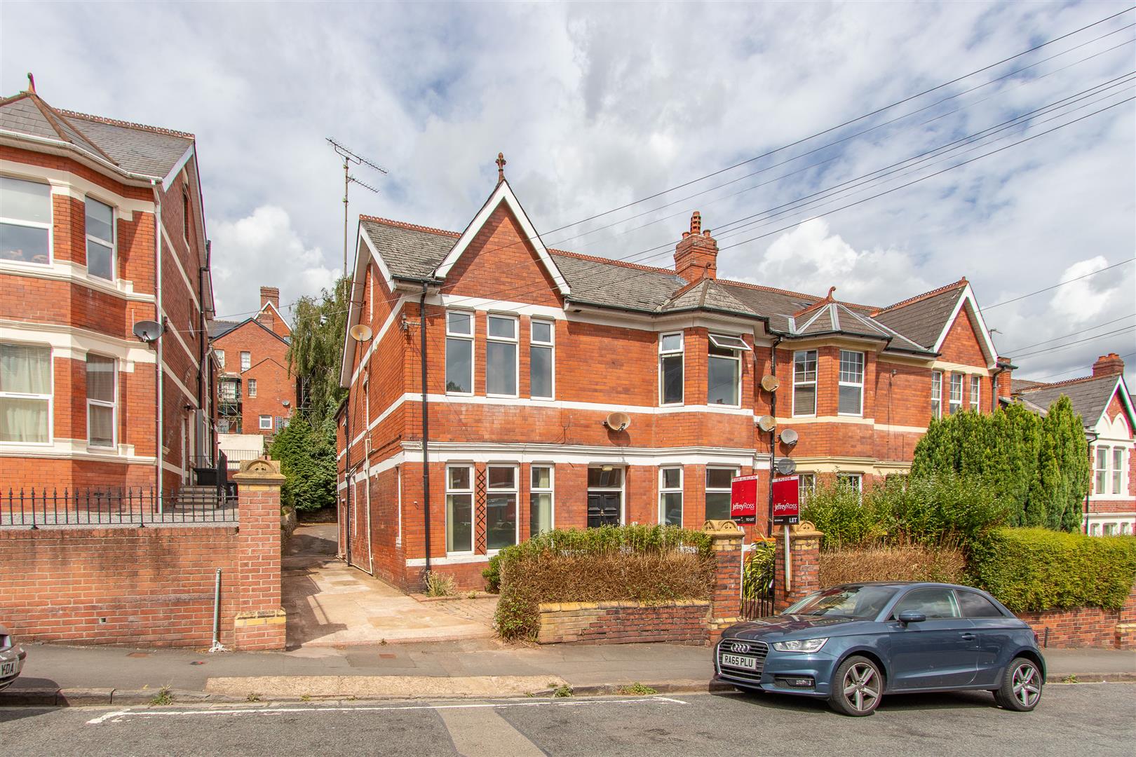 Bryngwyn Road, Newport — photograph 9